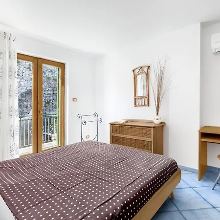 Amore - Residenza Rosalia Apartmán *